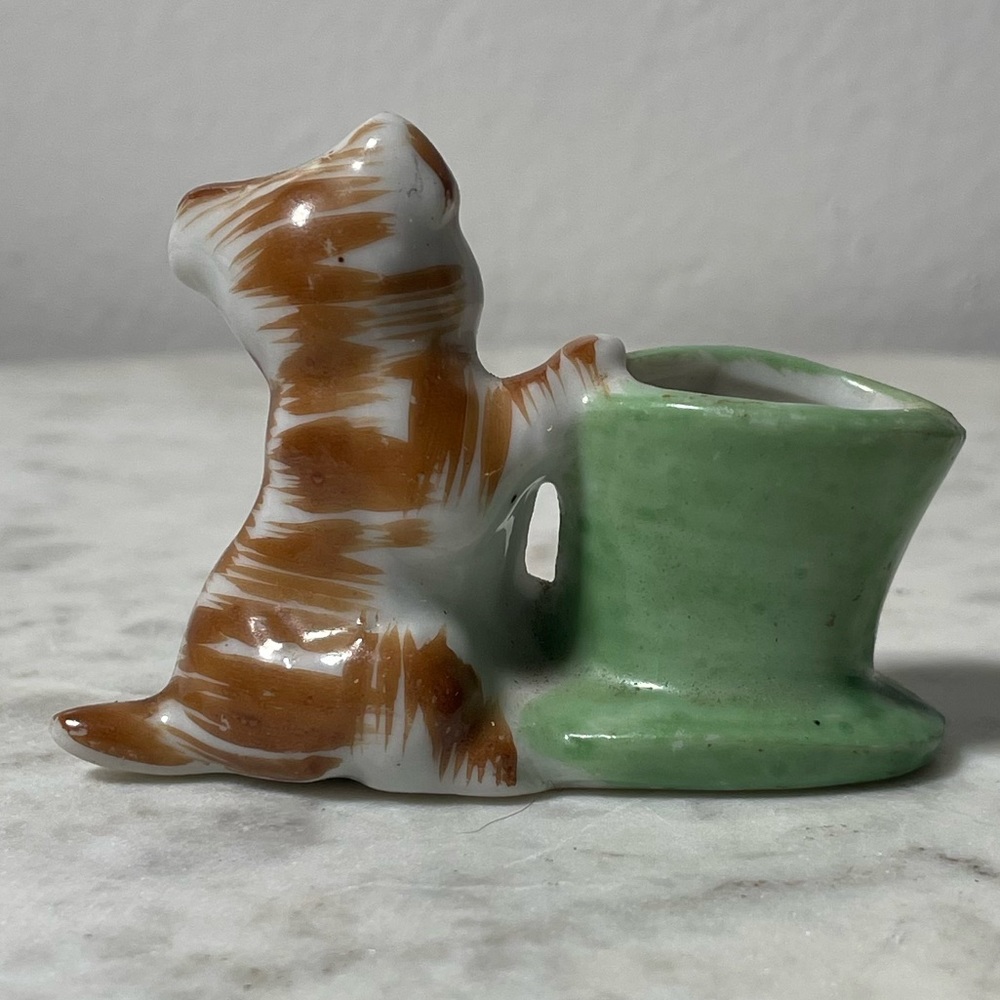 Vintage Puppy Dog & Top Hat Porcelain Toothpick Holder - Made in Occupied Japan - Picture 3 of 4